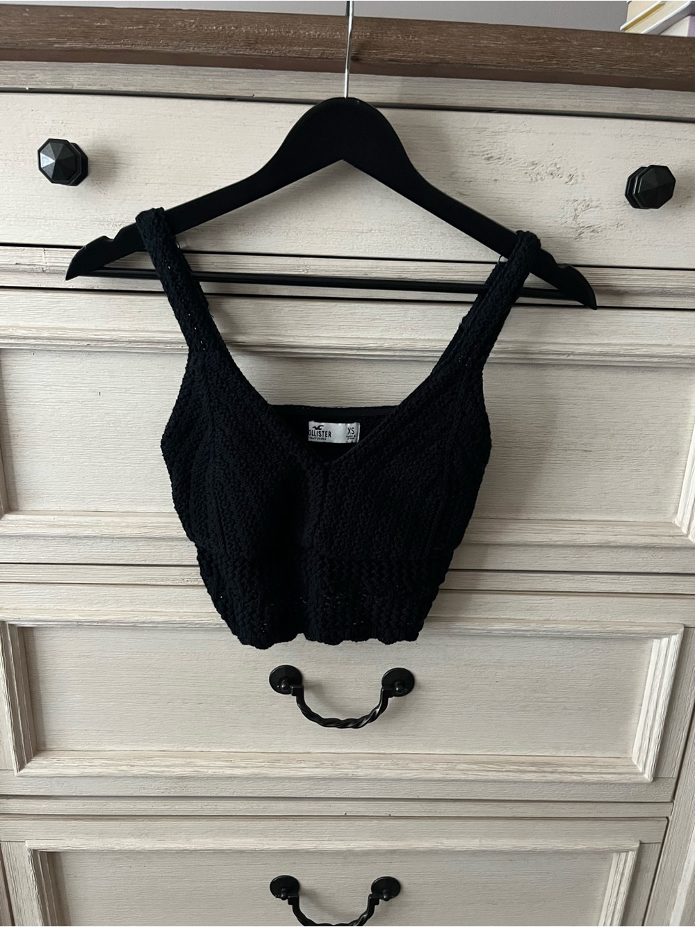 Hollister Black Textured Cropped Tank Top